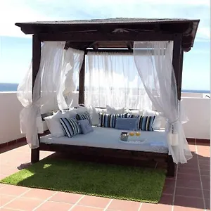  Apartamento Atico En La Playa Con Piscina Y Golf España